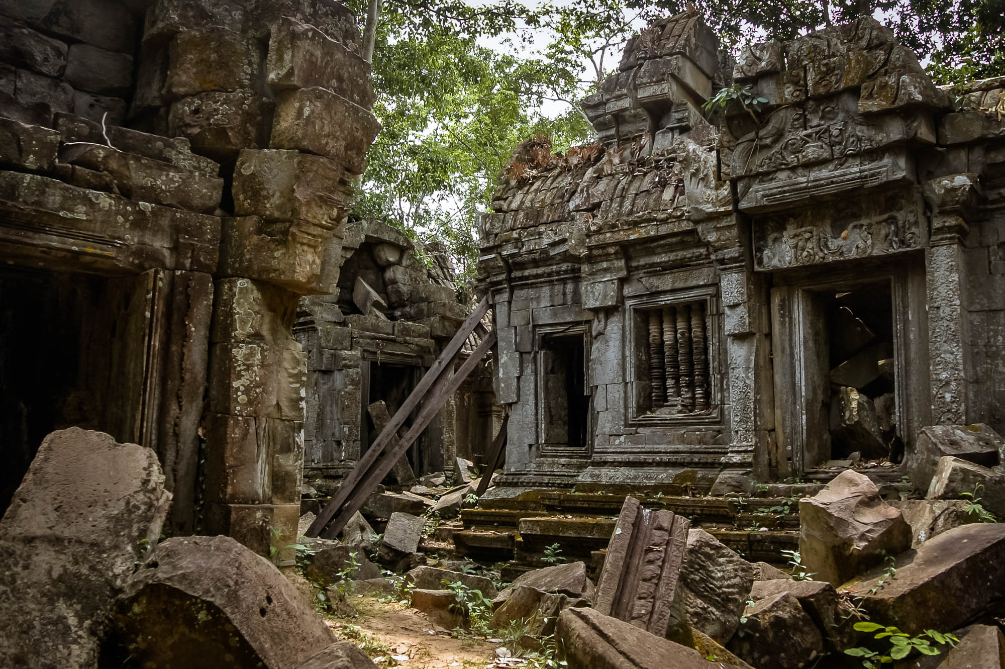 Banteay Ampil temple in siem reap