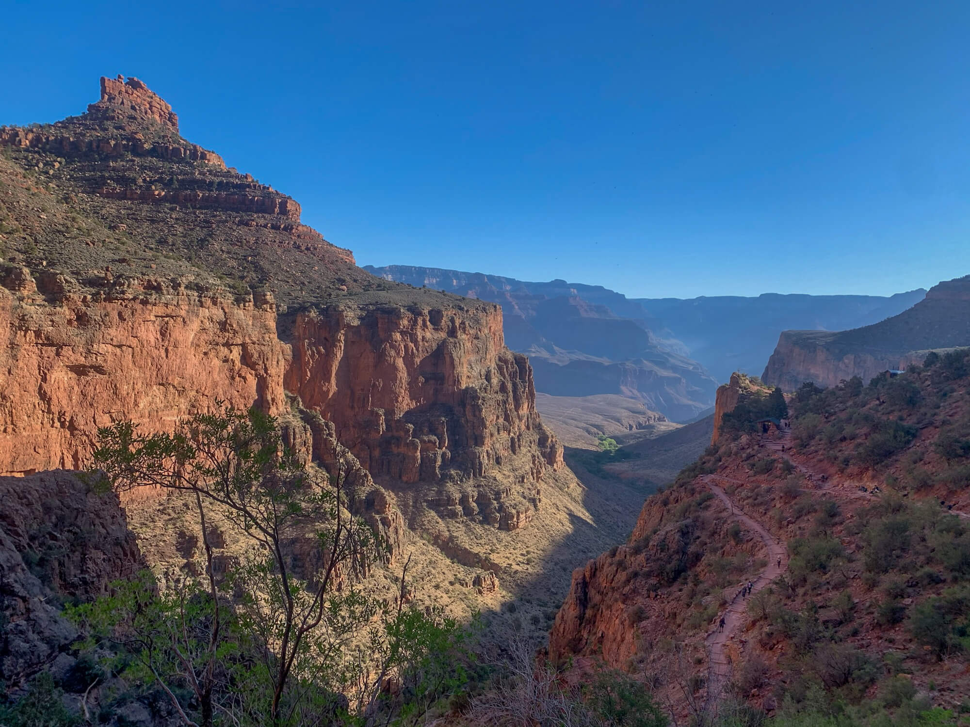 View approaching the top of Bright Angel Trail